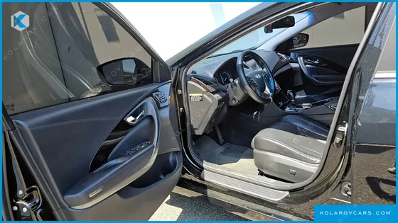 HYUNDAI GRANDEUR HG300 PREMIUM