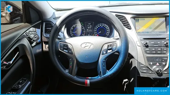 HYUNDAI GRANDEUR HG300 PREMIUM