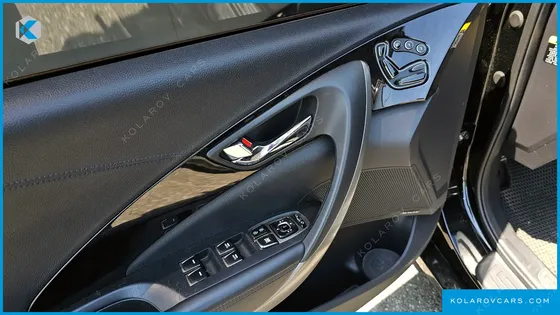 HYUNDAI GRANDEUR HG300 PREMIUM