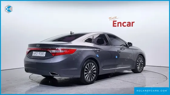 HYUNDAI GRANDEUR HG240 MODERN
