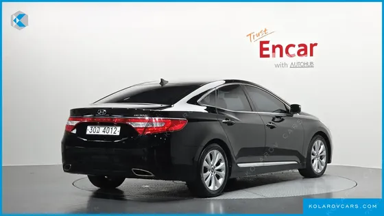 HYUNDAI GRANDEUR HG300 ROYAL