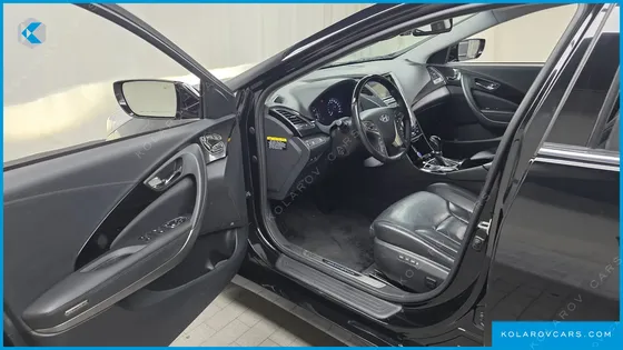HYUNDAI GRANDEUR HG300 ROYAL