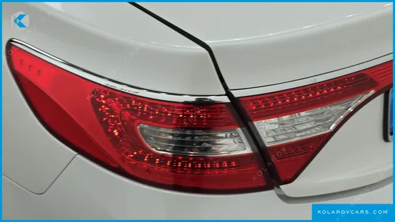 HYUNDAI GRANDEUR LPG HG300 EXCLUSIVE