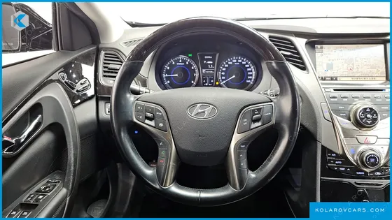 HYUNDAI GRANDEUR HG240 LUXURY