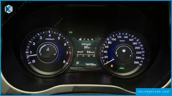 HYUNDAI GRANDEUR HG300 PREMIUM