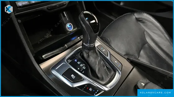 HYUNDAI GRANDEUR HG300 PREMIUM
