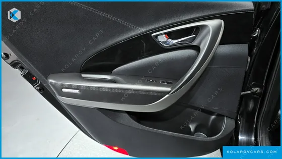 HYUNDAI GRANDEUR HG300 PREMIUM