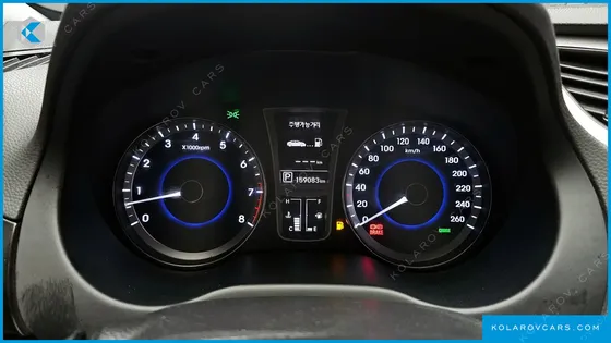 HYUNDAI GRANDEUR HG240 LUXURY