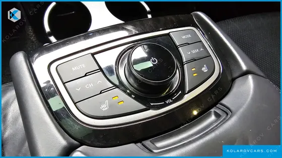 HYUNDAI GRANDEUR HG240 LUXURY