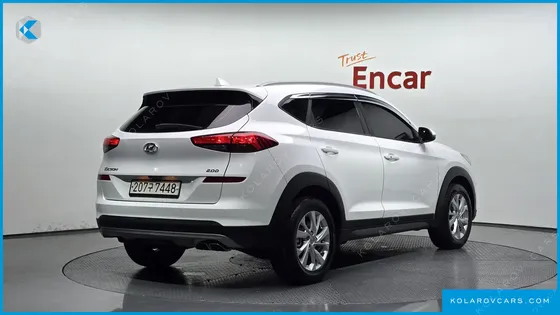 HYUNDAI TUCSON DIESEL 2.0 2WD