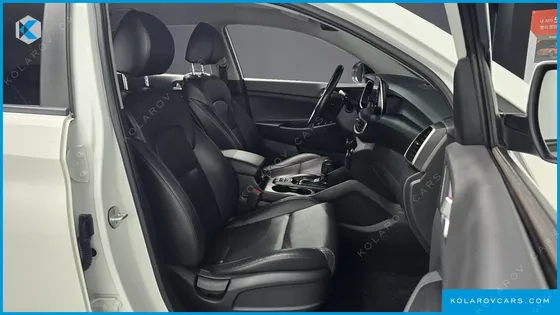 HYUNDAI TUCSON DIESEL 2.0 2WD