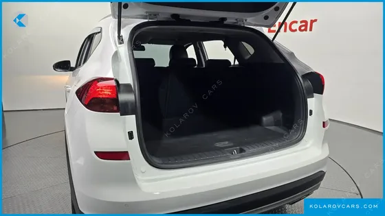 HYUNDAI TUCSON DIESEL 2.0 2WD