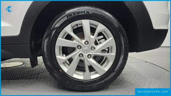 HYUNDAI TUCSON DIESEL 2.0 2WD