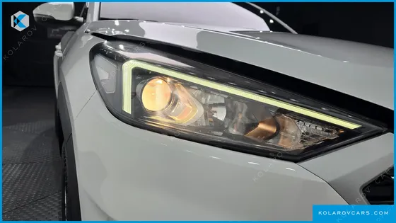 HYUNDAI TUCSON DIESEL 2.0 2WD