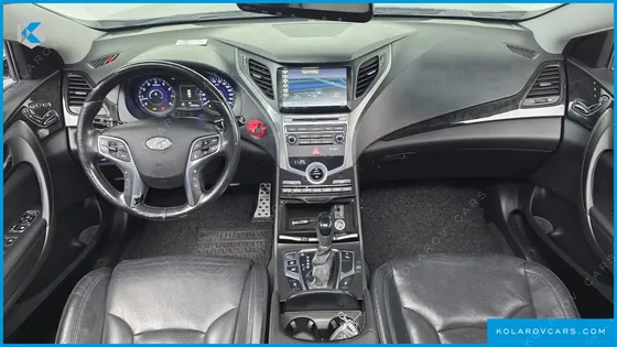 HYUNDAI GRANDEUR HG240 MODERN
