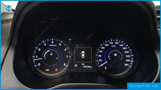 HYUNDAI GRANDEUR HG240 MODERN