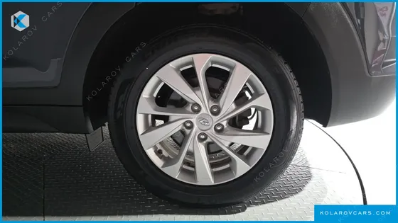 HYUNDAI TUCSON DIESEL 2.0 2WD