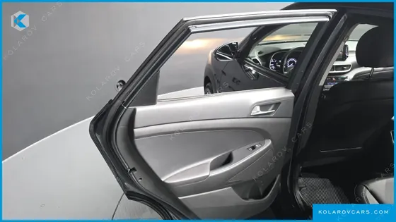 HYUNDAI TUCSON DIESEL 2.0 2WD