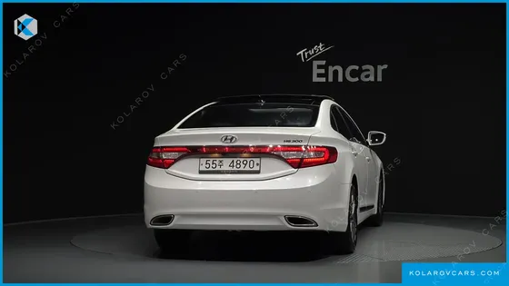 HYUNDAI GRANDEUR HG240 MODERN