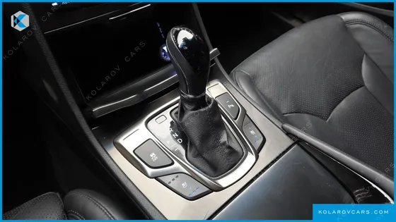 HYUNDAI GRANDEUR HG240 MODERN