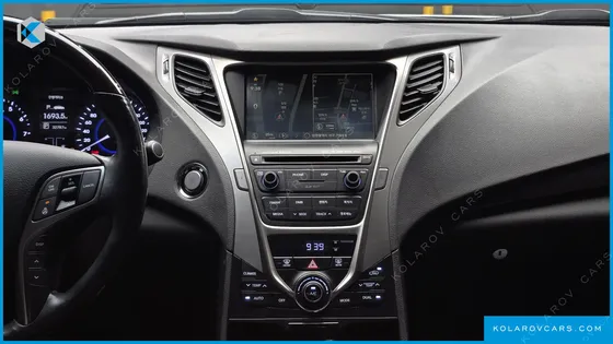 HYUNDAI GRANDEUR HG240 MODERN