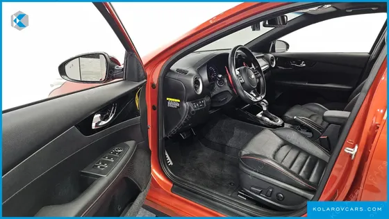 KIA K3 5DOOR GT PLUS