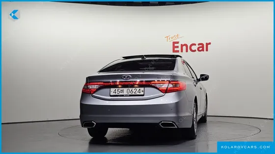 HYUNDAI GRANDEUR HG240 MODERN COLLECTION