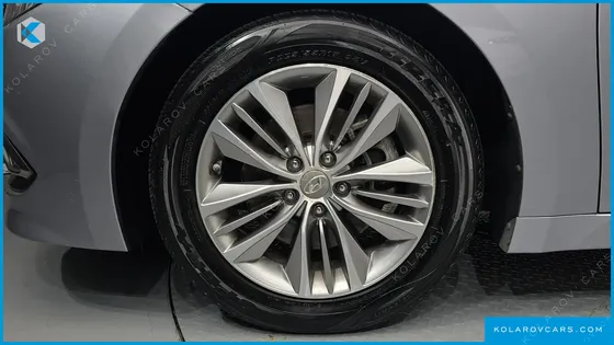 HYUNDAI GRANDEUR HG240 MODERN COLLECTION