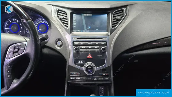 HYUNDAI GRANDEUR HG240 MODERN