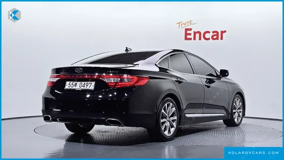 HYUNDAI GRANDEUR HG300 EXCLUSIVE COLLECTION