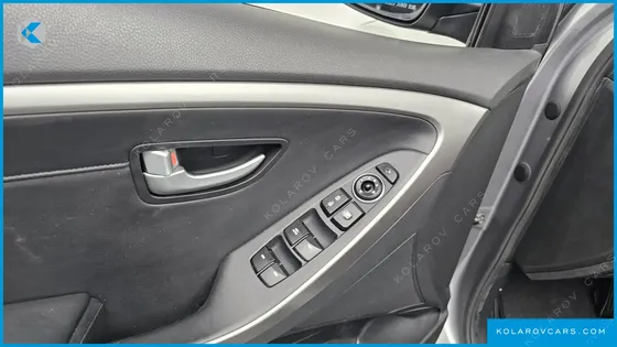 HYUNDAI I30 DIESEL 1.6 VGT UNIQUE