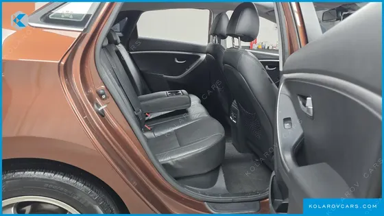 HYUNDAI I30 DIESEL 1.6 VGT EXTREME