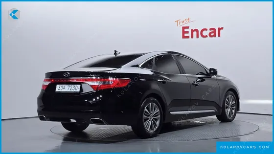 HYUNDAI GRANDEUR HG240 MODERN