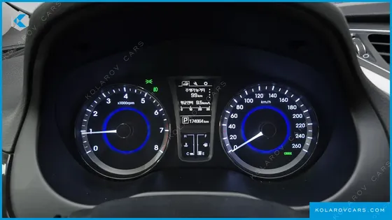 HYUNDAI GRANDEUR HG240 MODERN