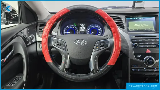 HYUNDAI GRANDEUR HG240 MODERN