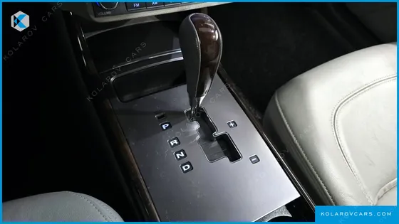 HYUNDAI GRANDEUR Q240 STANDARD