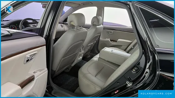 HYUNDAI GRANDEUR Q240 STANDARD