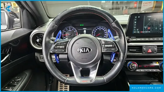 KIA K3 5DOOR GT SIGNATURE