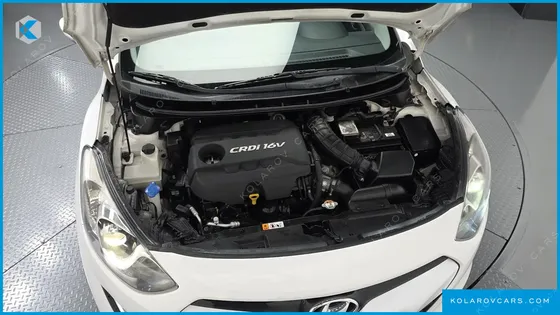HYUNDAI I30 DIESEL 1.6 VGT PYL