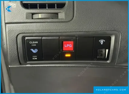 HYUNDAI GRANDEUR LPI Q270 DELUXE