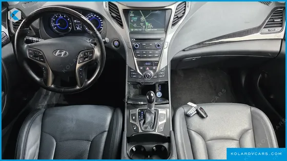 HYUNDAI GRANDEUR HG240 MODERN