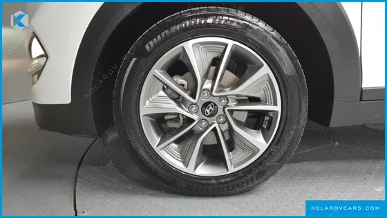 HYUNDAI TUCSON DIESEL 2.0 2WD