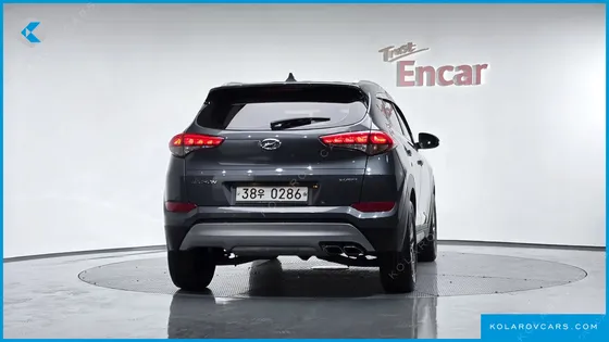 HYUNDAI TUCSON DIESEL 2.0 2WD
