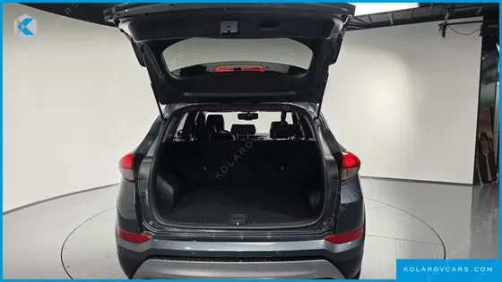 HYUNDAI TUCSON DIESEL 2.0 2WD