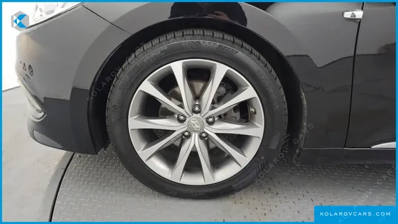 HYUNDAI GRANDEUR HG300 PREMIUM