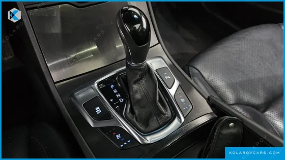 HYUNDAI GRANDEUR HG300 PREMIUM
