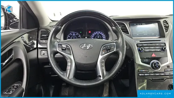 HYUNDAI GRANDEUR HG300 PREMIUM