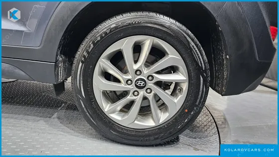 HYUNDAI TUCSON DIESEL 2.0 2WD