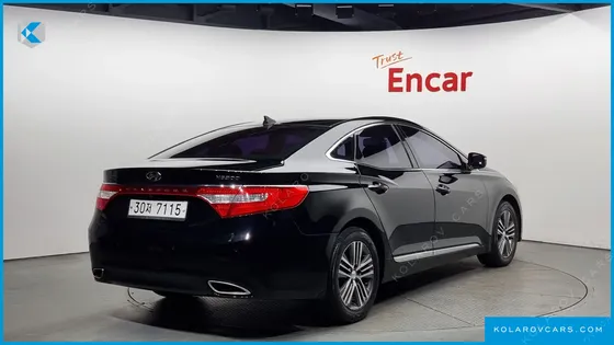 HYUNDAI GRANDEUR HG240 MODERN