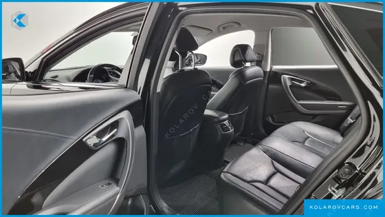 HYUNDAI GRANDEUR HG240 MODERN